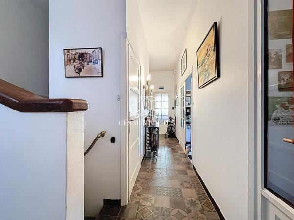 MAISON BOURGEOISE -274 m2- JARDIN