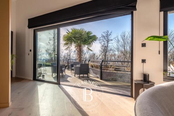 Limonest, Propriété 5 Chambres -  300 m² à vendre