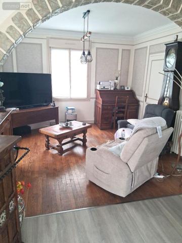 Maison à vendre à La Flèche dans la Sarthe (72200), ref : 462   
la flehe