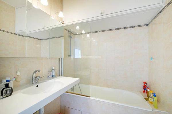 Vente Appartement 3 pièces 81 m2 à Lyon 6