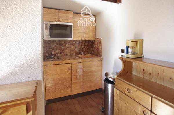 Appartement
                                                                                                                                                                                                                                                                                                                        1 pièce(s)                                                                                                                                                                                                          1 chambre(s)                                                                                                                                                                                                          29.82  m²