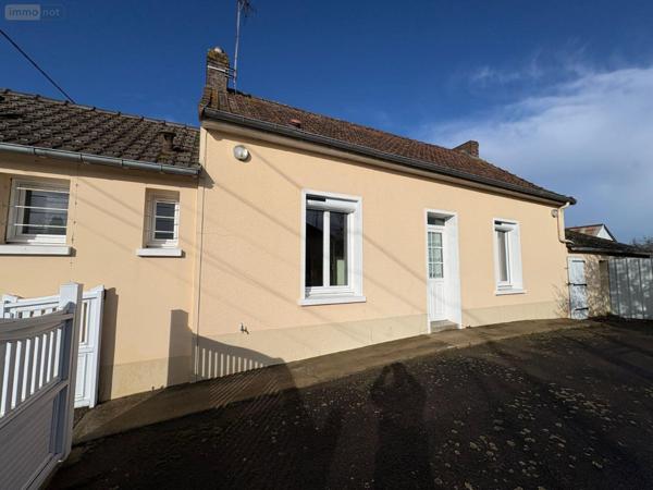 Maison individuelle à vendre à Mansigné dans la Sarthe (72510), ref : MAIS/0095