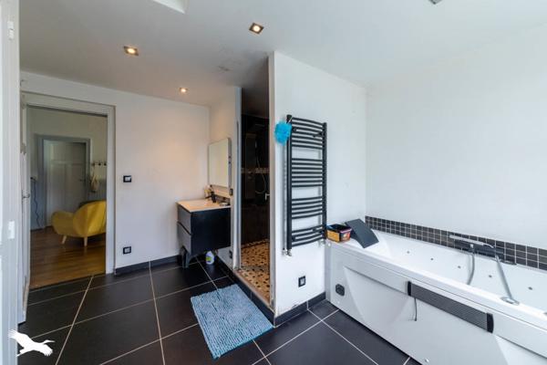 Maison à vendre |  Le Passage |  5 pièces | 216 m²