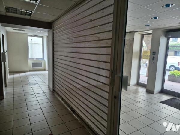 local commercial centre-ville