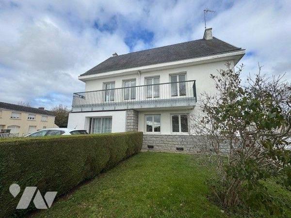 A vendre Immeuble à MELLAC (29)

Immeuble situé au bourg de Mellac comprenant trois logements...