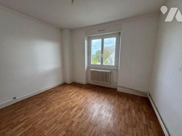 A vendre Immeuble à MELLAC (29)

Immeuble situé au bourg de Mellac comprenant trois logements...