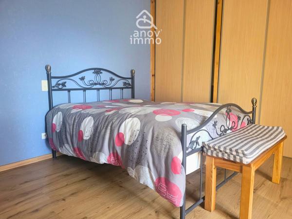 Propriete
                                                                                                                                                                                                                                                                                                                        8 pièce(s)                                                                                                                                                                                                          5 chambre(s)                                                                                                                                                                                                          270  m²