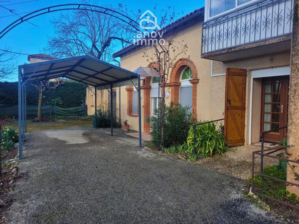Propriete
                                                                                                                                                                                                                                                                                                                        8 pièce(s)                                                                                                                                                                                                          5 chambre(s)                                                                                                                                                                                                          270  m²