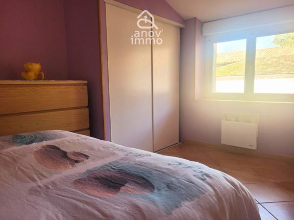 Propriete
                                                                                                                                                                                                                                                                                                                        8 pièce(s)                                                                                                                                                                                                          5 chambre(s)                                                                                                                                                                                                          270  m²