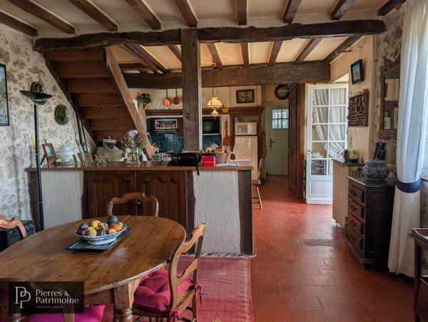 Sos (47170) Presbytère en pierre sur 2ha de terrain