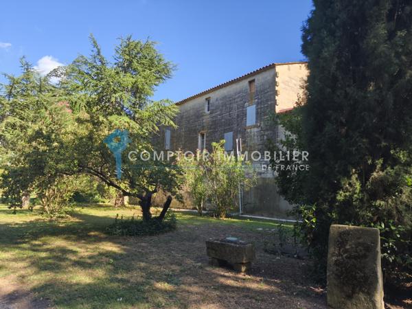 Mas
                                                                                                                                                                                                                                                                                                                        19 pièce(s)                                                                                                                                                                                                          8 chambre(s)                                                                                                                                                                                                          600  m²