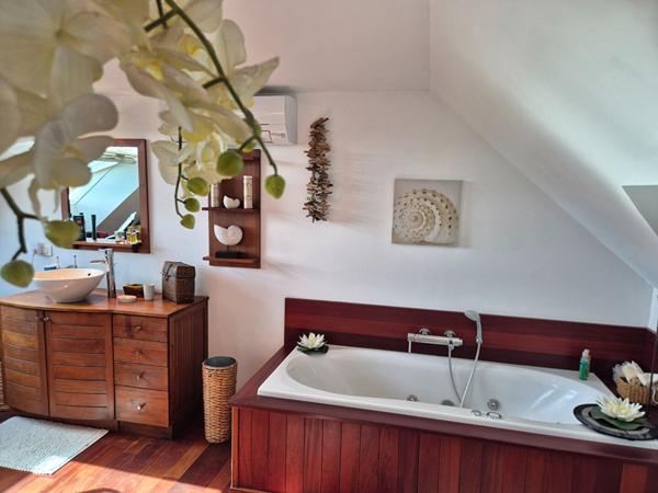 Maison à vendre |  Hauteville-sur-Mer |  5 pièces | 140 m²