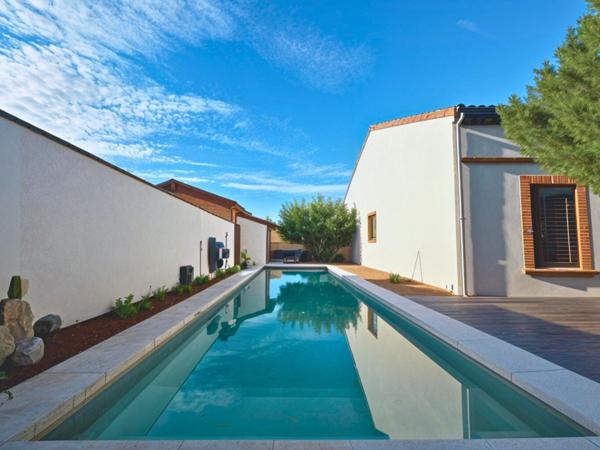 Villa d'Architecte au Charme Toulousain - Elégance et Volume à Deux pas du centre de Montauban