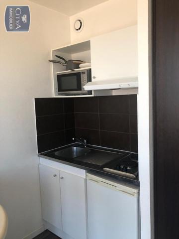 Appartement à louer 1 pièce 16.73m² Tours (37000)
