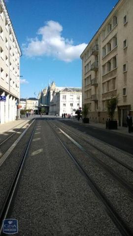 Appartement à louer 1 pièce 16.73m² Tours (37000)