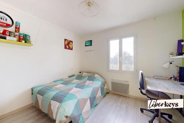 Maison familiale type 7 avec piscine, Monteux