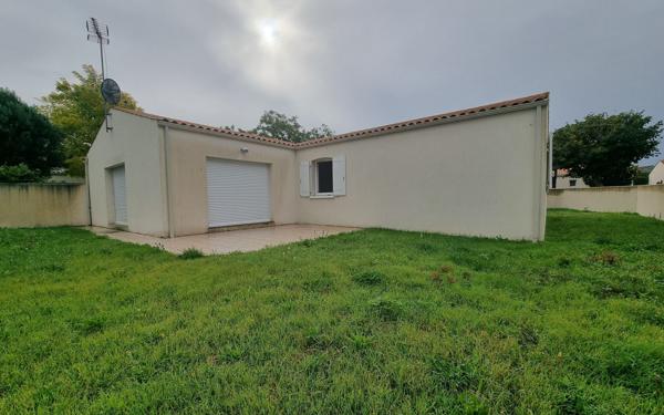 Maison à vendre    5 pièces •  Saint-Rogatien