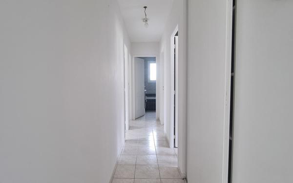 Maison à vendre    5 pièces •  Saint-Rogatien