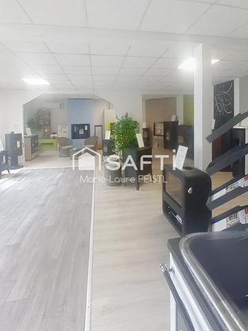 Local commercial avec revenu locatif – Opportunité d'investissement