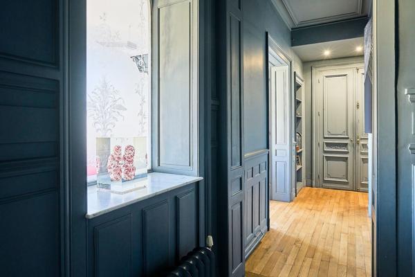 Vente Appartement de luxe Lille 6 Pièces 234.16 m²