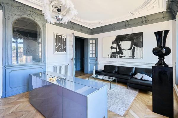 Vente Appartement de luxe Lille 6 Pièces 234.16 m²