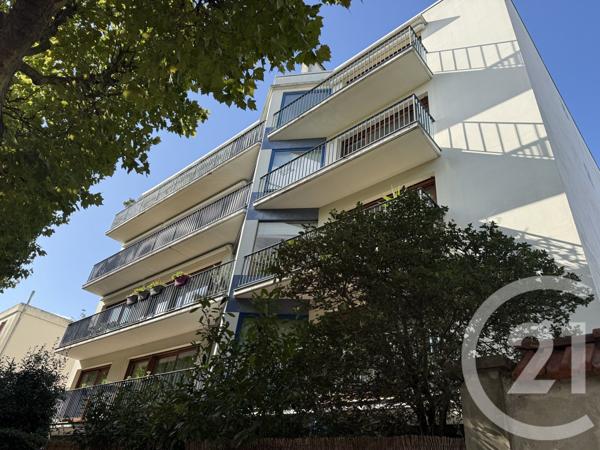 Appartement F5 à vendre  5 pièces - 98,58 m2 ST MAUR DES FOSSES - 94
