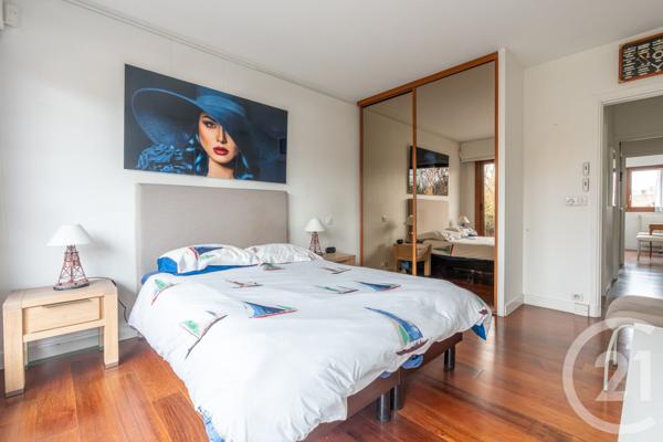 Appartement F5 à vendre  5 pièces - 98,58 m2 ST MAUR DES FOSSES - 94