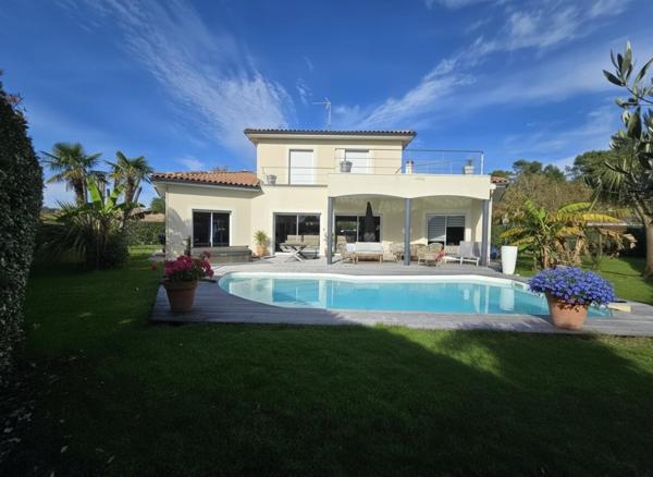 Maison 4 chambres + piscine