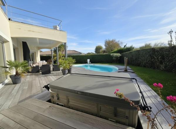 Maison 4 chambres + piscine