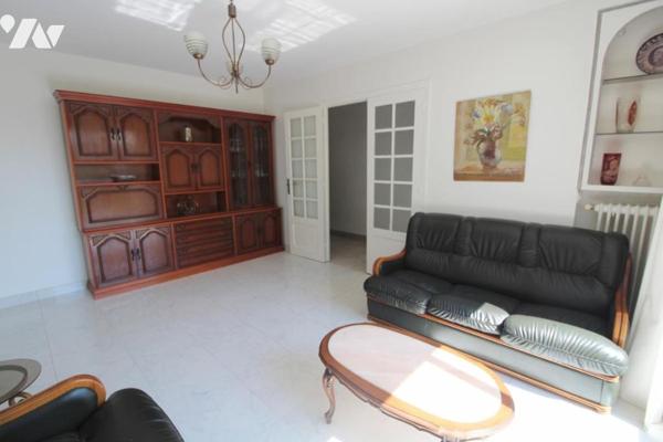 Maison de 3pièces et plus , avec combles aménagées et garage buanderie dans quartier calme