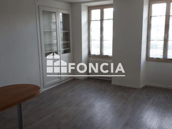 Location Appartement 3 pièces 70.48 m² - 19 AVENUE GERARD ANNEL Maulette 78550