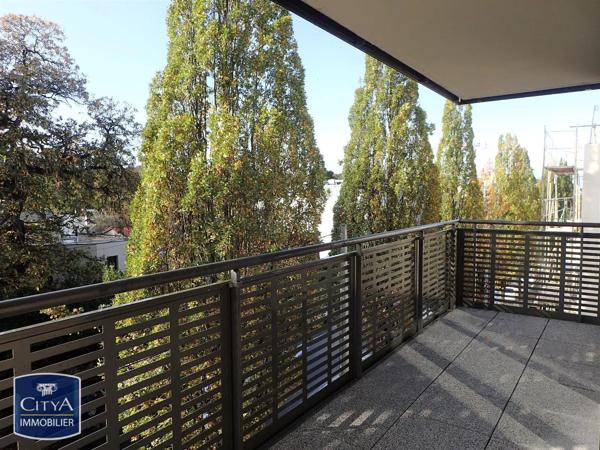Appartement à louer 3 pièces 61.75m² Nantes (44300)