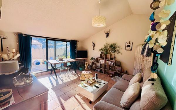 Appartement à vendre    2 pièces • 47,10 m2 Aubenas
