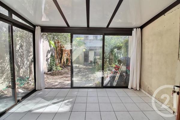 Maison à vendre  5 pièces - 121 m 2   BORDEAUX  - 33