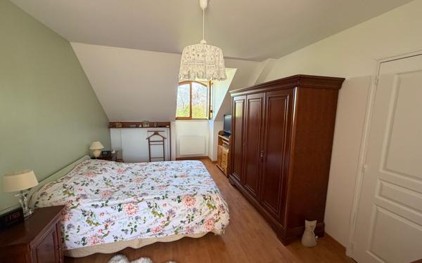 Maison à vendre    5 pièces • 108,46 m2 Rozay-en-Brie