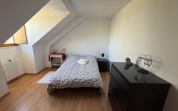 Maison à vendre    5 pièces • 108,46 m2 Rozay-en-Brie