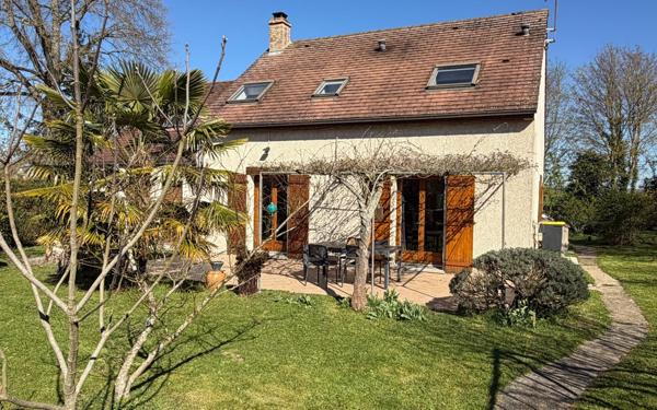 Maison à vendre    5 pièces • 108,46 m2 Rozay-en-Brie