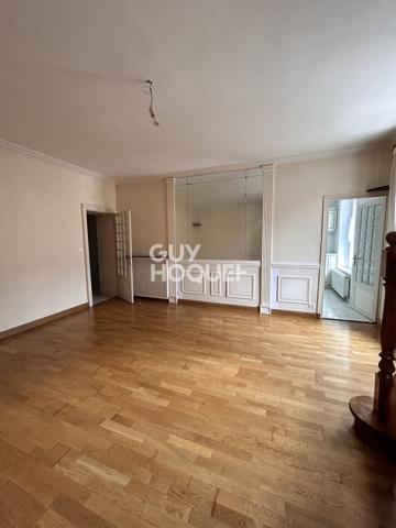 APPARTEMENT À VENDRE DE 4 PIÈCES DE 113,80 M²