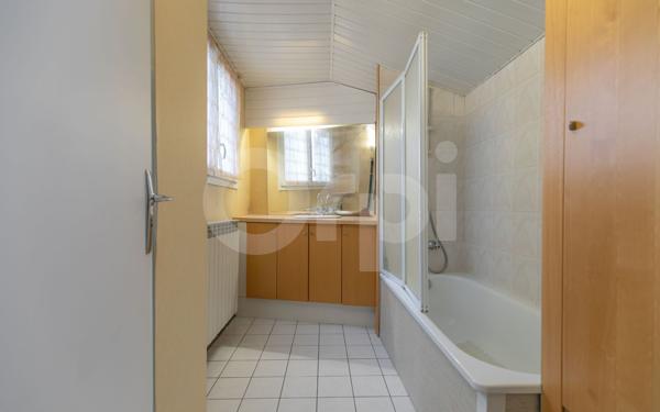 Maison à vendre    5 pièces • 123 m2 Vaires-sur-Marne