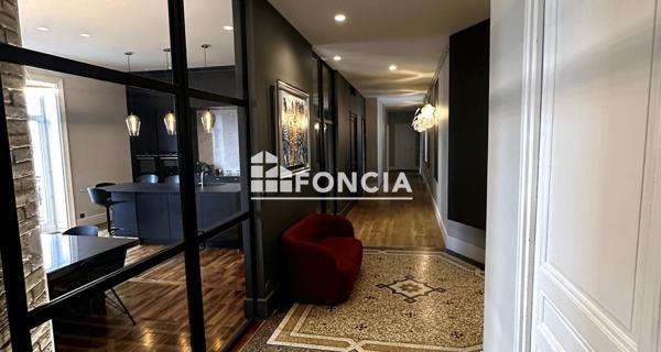 À vendre Appartement 7 pièces 237.2 m² - Grenoble 38000