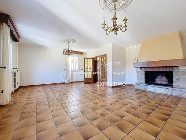 Millau (12100) Maison familiale avec potentiel locatif et son terrain d'environ 2000m²