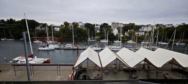 Local commercial potentiel quai du port rhu à vendre DOUARNENEZ (29)