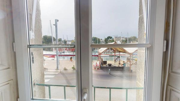 Local commercial potentiel quai du port rhu à vendre DOUARNENEZ (29)