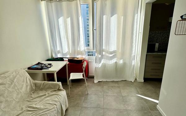 Appartement à vendre    1 pièce • 25,85 m2 Aubervilliers