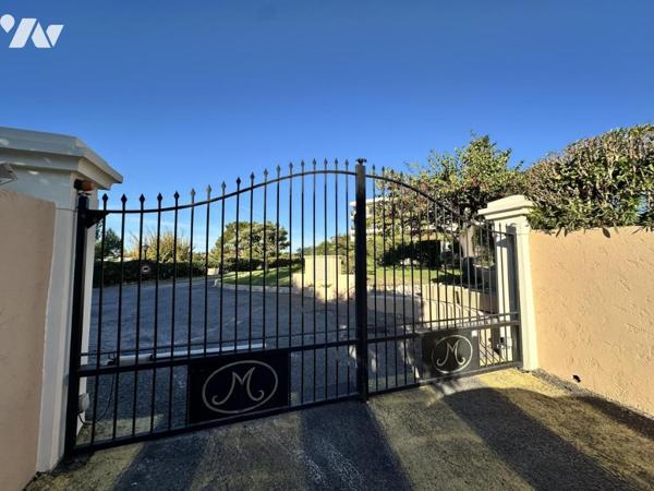 NICE/L'ARCHET, Magnifique appartement de 88 m² au dernier étage d’une résidence de standing.