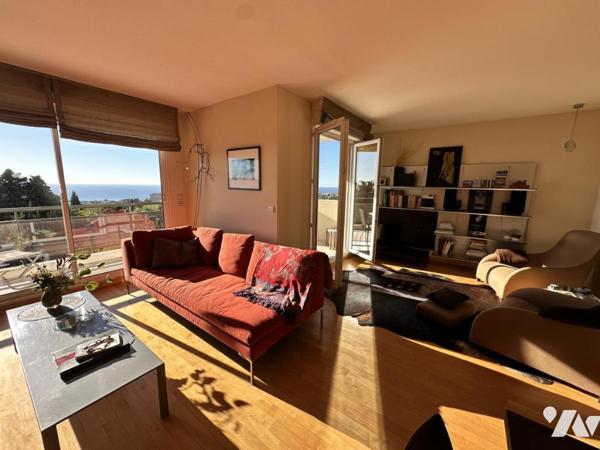 NICE/L'ARCHET, Magnifique appartement de 88 m² au dernier étage d’une résidence de standing.