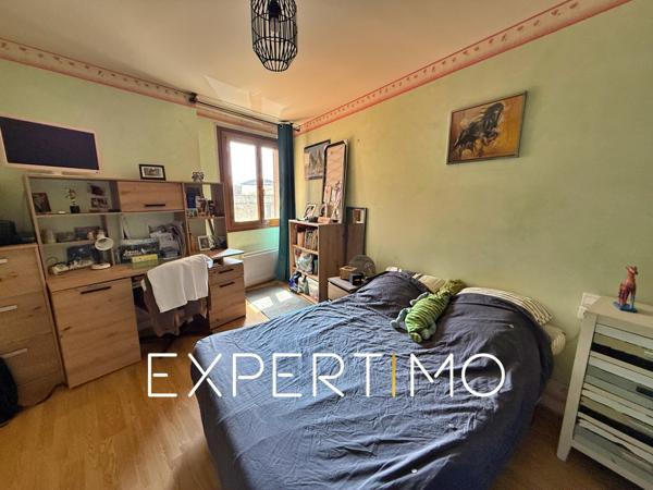 Cournon-d'Auvergne (63800) ENSEMBLE IMMOBILIER 3 MAISONS POUR INVESTISSEURS - COURNON CENTRE BOURG