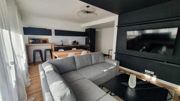 Finistère (29) – À vendre à Quimper Ouest : appartement T5 meublé en colocation de 91,07 m² habitables avec cave.