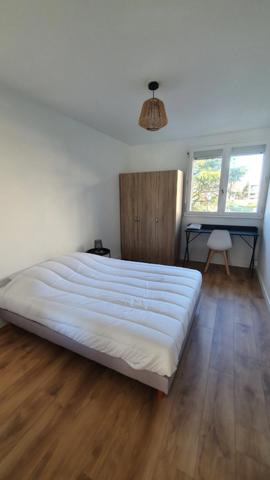 Finistère (29) – À vendre à Quimper Ouest : appartement T5 meublé en colocation de 91,07 m² habitables avec cave.