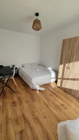 Finistère (29) – À vendre à Quimper Ouest : appartement T5 meublé en colocation de 91,07 m² habitables avec cave.